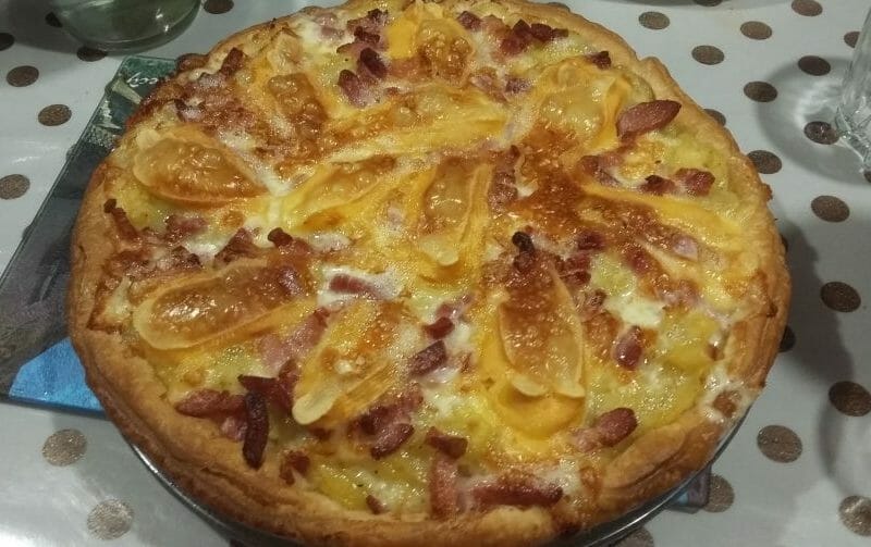 Cliquez pour zoomer ! Tarte aux pommes de terre et lardons Thermomix par Isabellesomon