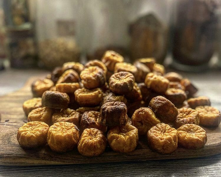 Cliquez pour zoomer ! Mini cannelés chorizo comté Thermomix par Emi lie