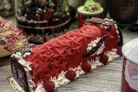 Cliquez pour zoomer ! Bûche de Noël framboises et chocolat blanc Thermomix par Emi lie