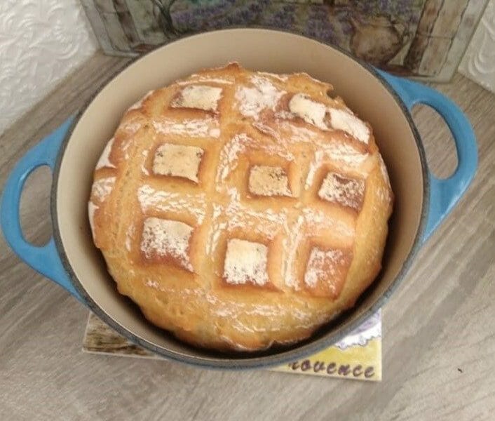 Cliquez pour zoomer ! Pain Cocotte Thermomix par Choupette-du-sud.