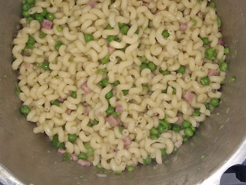 Cliquez pour zoomer ! Pâtes aux petits pois et lardons Thermomix par jeremy570