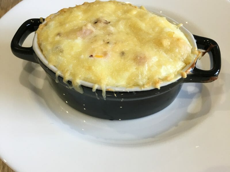 Cliquez pour zoomer ! Oeufs cocotte en parmentier Thermomix par Schtaffy