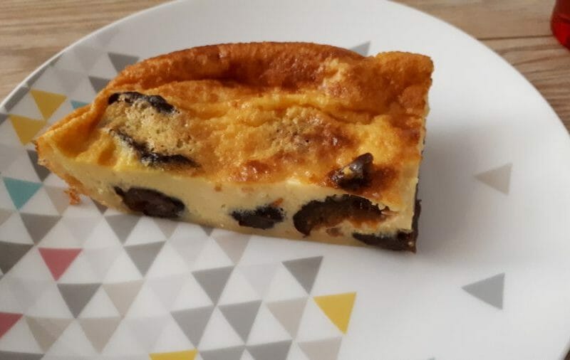 Cliquez pour zoomer ! Far breton aux pruneaux Thermomix par julie74600