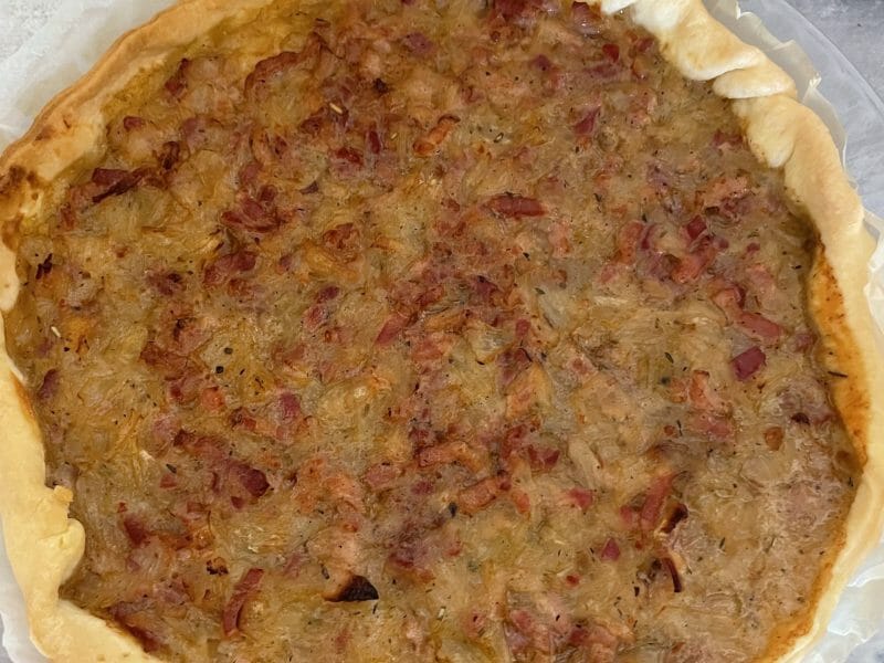 Cliquez pour zoomer ! Tarte aux oignons, lardons et moutarde douce Thermomix par christelle_730
