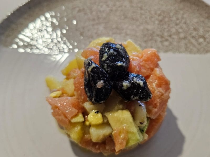 Cliquez pour zoomer ! Salade pommes de terre, saumon et avocat Thermomix par aurore_503