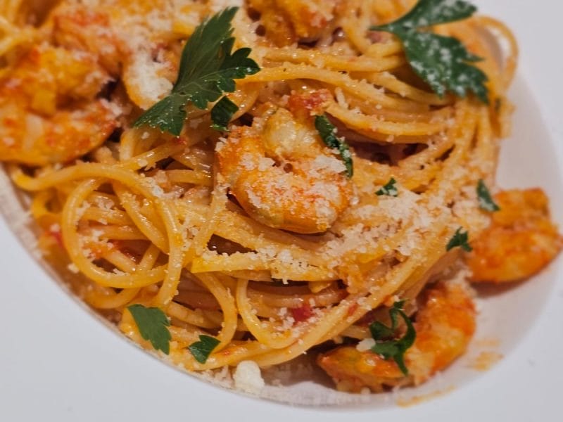 Cliquez pour zoomer ! Spaghettis aux crevettes et à l’ail Thermomix par aurore_503