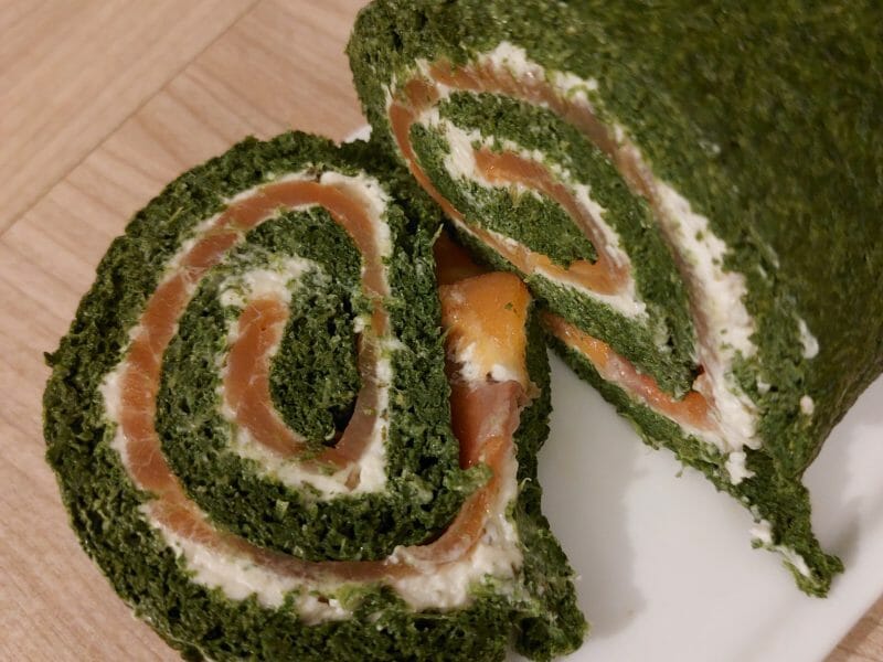 Cliquez pour zoomer ! Roulé aux épinards, saumon et Boursin Thermomix par aurore_503