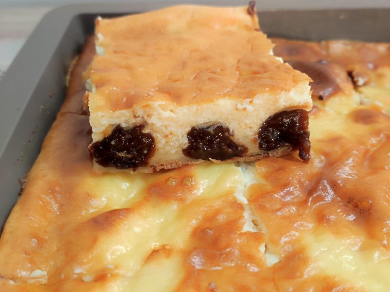 Cliquez pour zoomer ! Far breton aux pruneaux Thermomix par adeline170