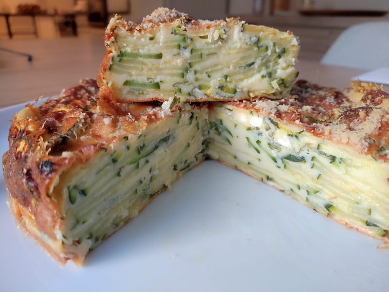 Cliquez pour zoomer ! Gâteau invisible aux courgettes Thermomix par adeline170