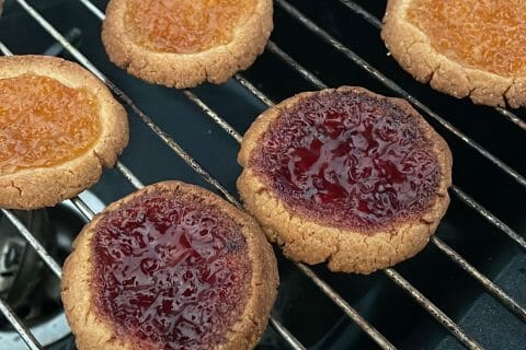 Cliquez pour zoomer ! Jam drops – Biscuits à la confiture Thermomix par eugenie_47