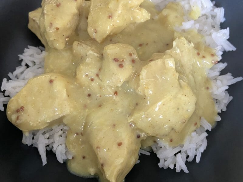 Cliquez pour zoomer ! Blancs de poulet sauce moutarde et curry Thermomix par charlenechaz
