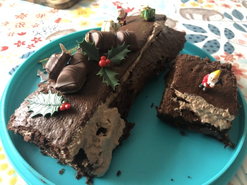 Cliquez pour zoomer ! Roulé au Kinder Bueno Thermomix par machi