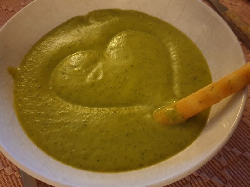 Cliquez pour zoomer ! Velouté de courgettes Thermomix par Leoninad