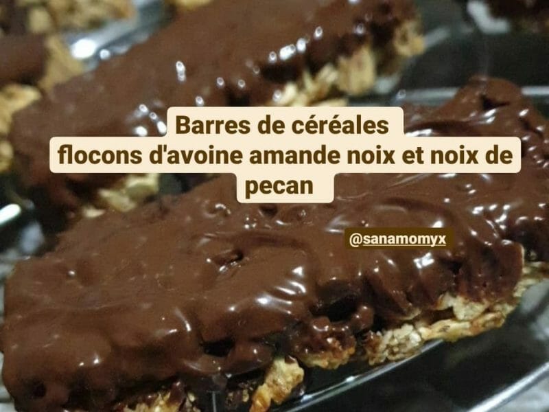 Cliquez pour zoomer ! Barres de céréales à l’avoine, noisettes, banane et chocolat Thermomix par Sana oum maryam