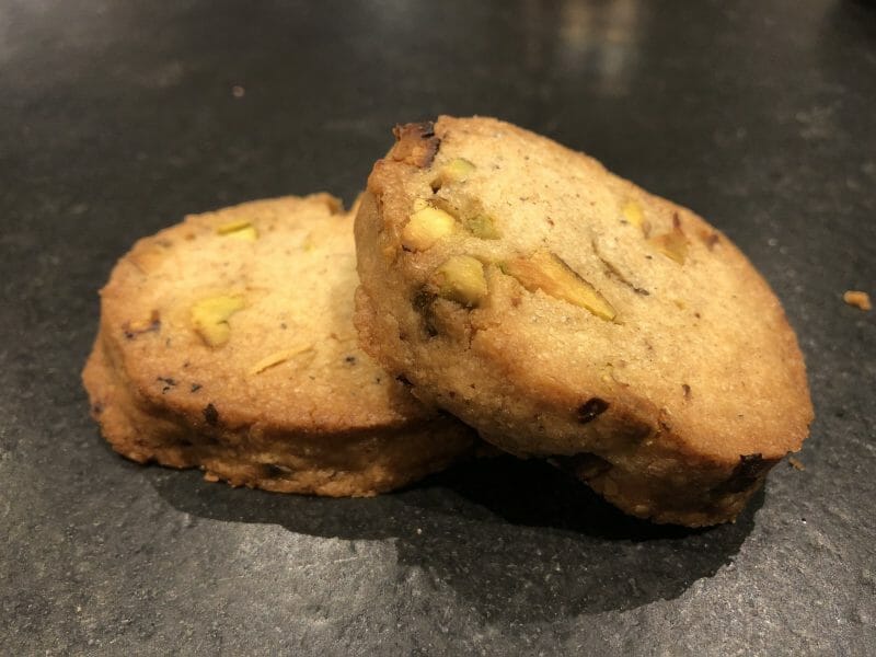 Cliquez pour zoomer ! Biscuits à la cardamome et aux pistaches Thermomix par Zoélie