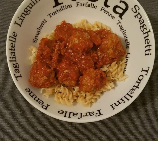 Cliquez pour zoomer ! Boulettes de viandes à la sauce tomate Thermomix par Carole