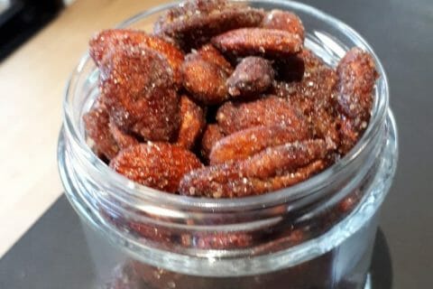 Cliquez pour zoomer ! Amandes grillées à la cannelle et au miel Thermomix par Rose40