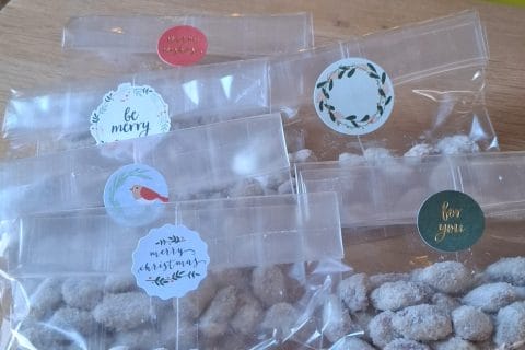 Cliquez pour zoomer ! Amandes grillées à la noix de coco Thermomix par Rose40