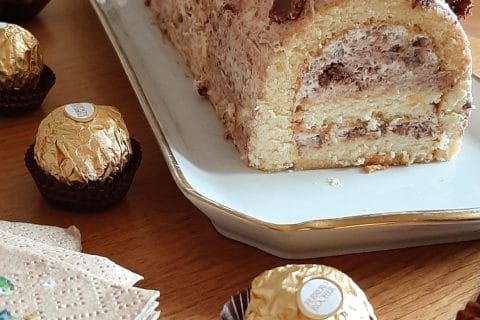 Cliquez pour zoomer ! Bûche Ferrero Rocher Thermomix par Rose40