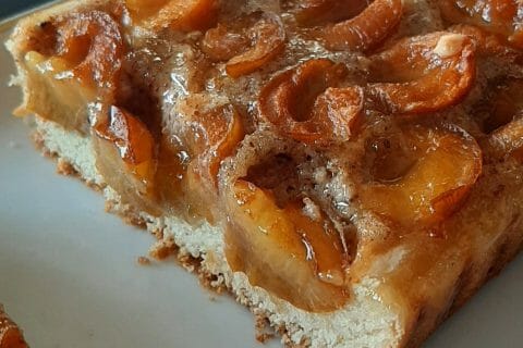 Cliquez pour zoomer ! Tarte briochée aux prunes avec streusel Thermomix par Rose40