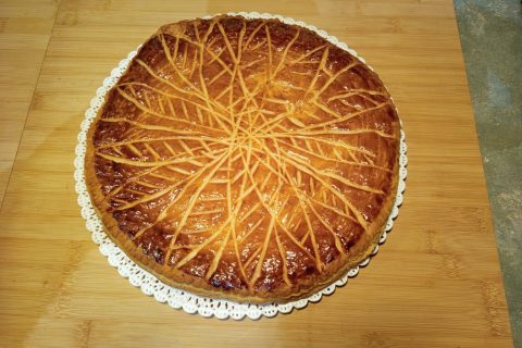 Cliquez pour zoomer ! Galette des rois à la frangipane Thermomix par stef2807