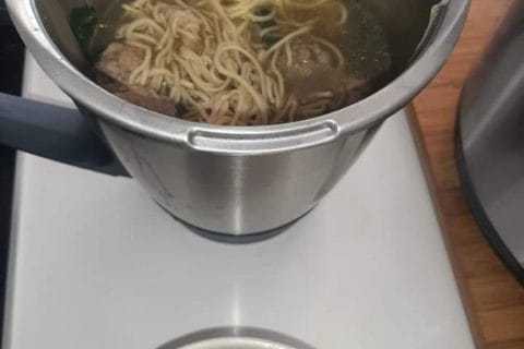 Cliquez pour zoomer ! Ramen thaï au poulet Thermomix par nounoux3