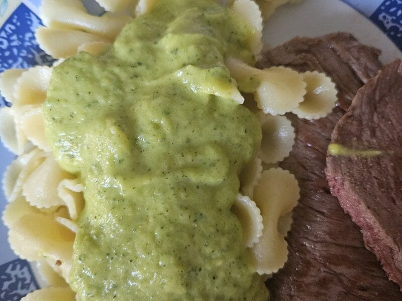 Cliquez pour zoomer ! Farfalle à la crème de courgettes Thermomix par sbinelou