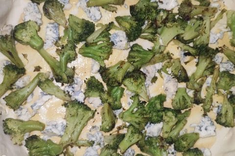 Cliquez pour zoomer ! Tarte aux brocolis et roquefort Thermomix par lauralylou