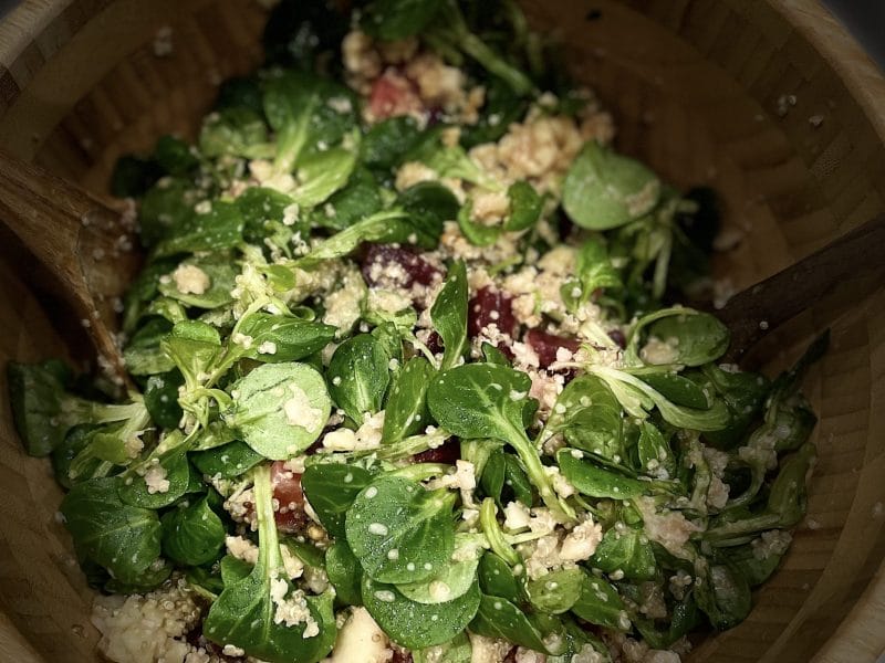 Cliquez pour zoomer ! Salade de quinoa, betterave et feta Thermomix par Christine Fassiaux