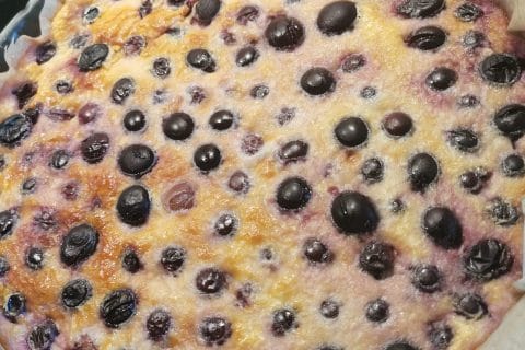 Cliquez pour zoomer ! Clafoutis aux raisins frais Thermomix par gaelianature
