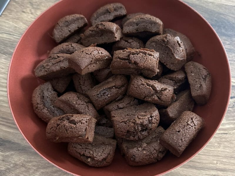 Cliquez pour zoomer ! Financiers au chocolat Thermomix par cha_inked