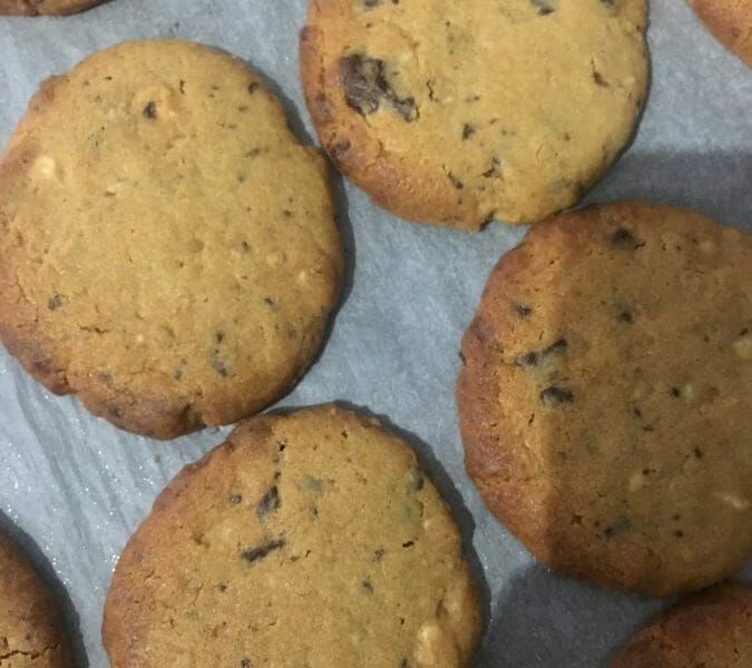 Cliquez pour zoomer ! Cookies beurre de cacahuète et pépites de chocolat Thermomix par Nanou2002