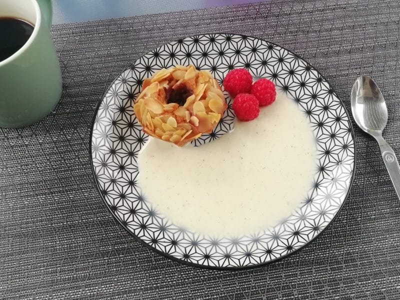 Cliquez pour zoomer ! Visitandines aux framboises Thermomix par sabie70