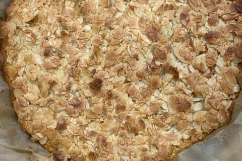 Cliquez pour zoomer ! Grimolle aux pommes et aux amandes Thermomix par aysou