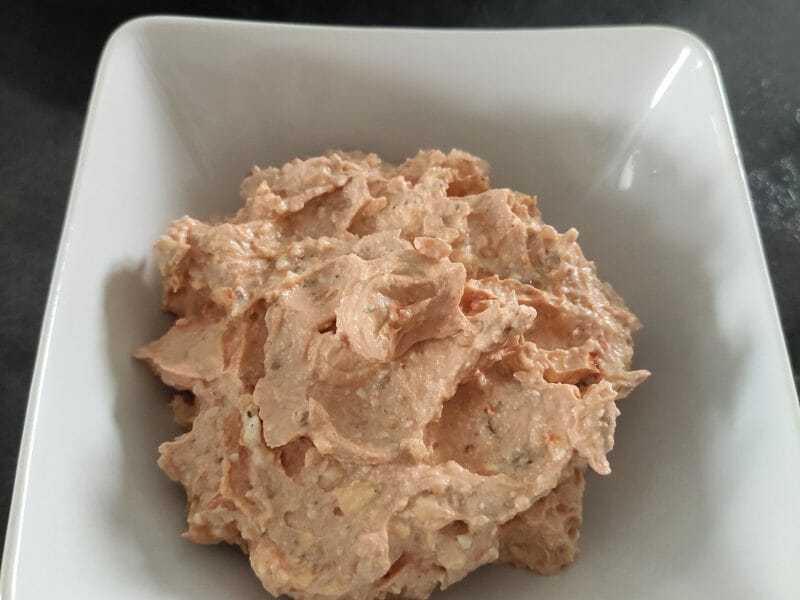 Cliquez pour zoomer ! Tartinade feta et tomates séchées Thermomix par melanie_1052
