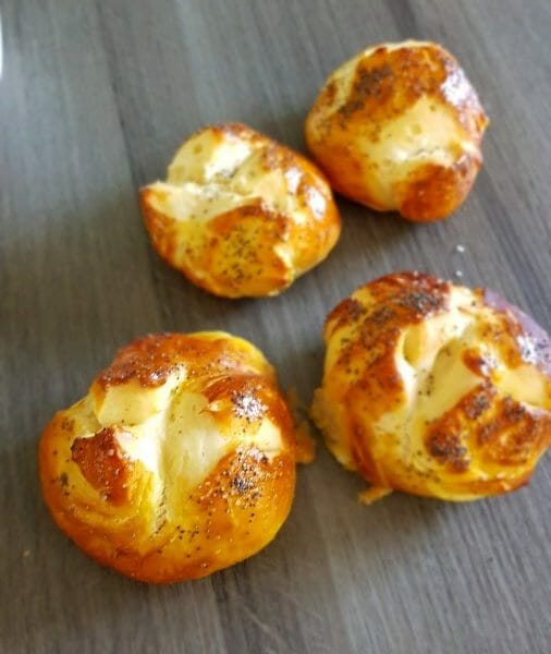 Cliquez pour zoomer ! Mauricette – Petits pains alsaciens Thermomix par Sandra