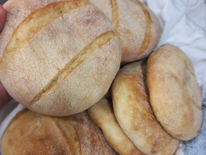 Cliquez pour zoomer ! Pains à la semoule au four Thermomix par ima90