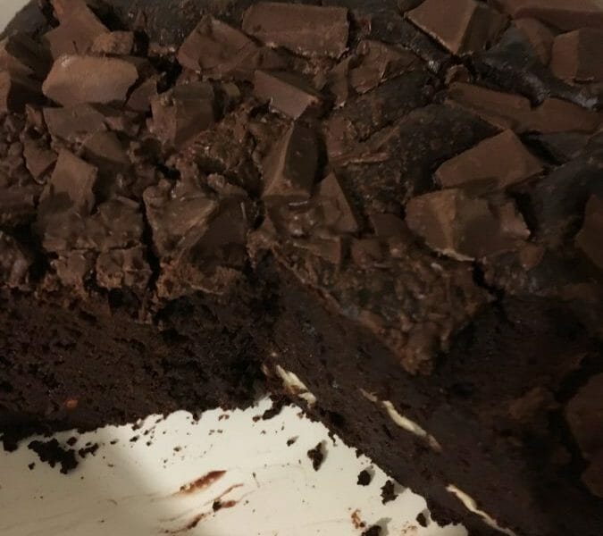Cliquez pour zoomer ! Brownie magique aux haricots rouges Thermomix par Jirviny