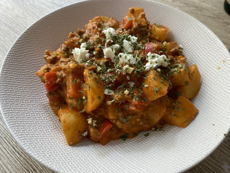 Cliquez pour zoomer ! Boeuf aux poivrons et pommes de terre Thermomix par Janusz