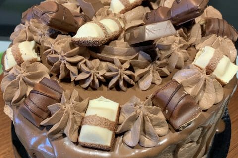 Cliquez pour zoomer ! Layer cake Kinder Bueno Thermomix par Ariane83190