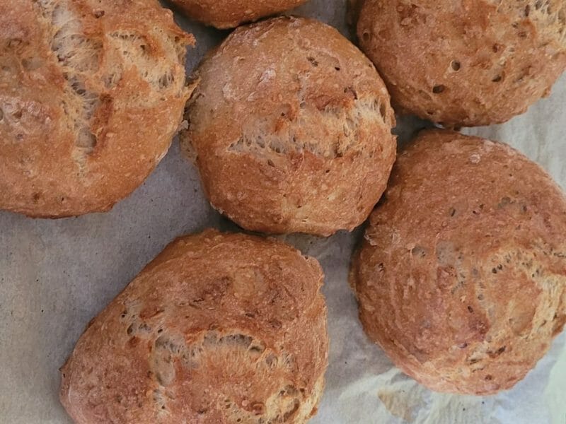 Cliquez pour zoomer ! Petits pains aux céréales Thermomix par nadia_361