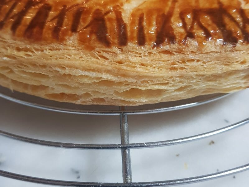 Cliquez pour zoomer ! Galette des rois à la frangipane Thermomix par jessy