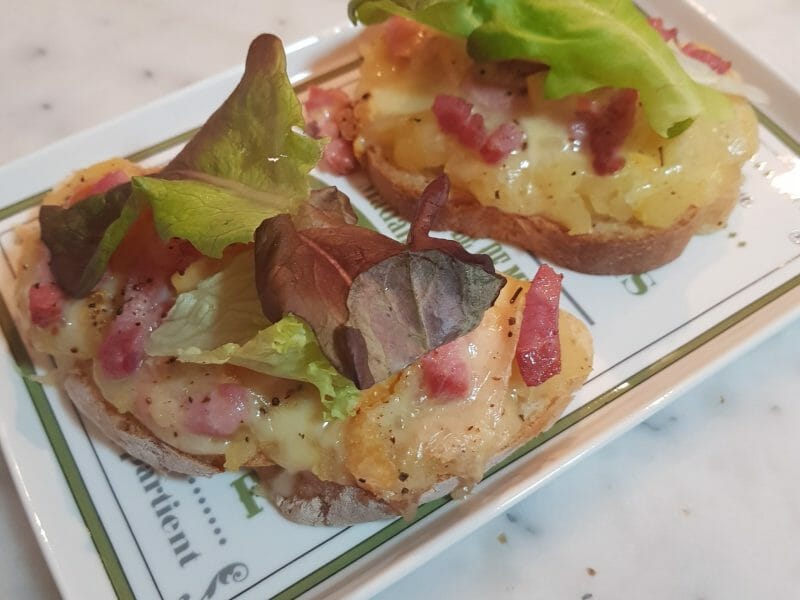 Cliquez pour zoomer ! Tartines normandes pommes et camembert Thermomix par jessy