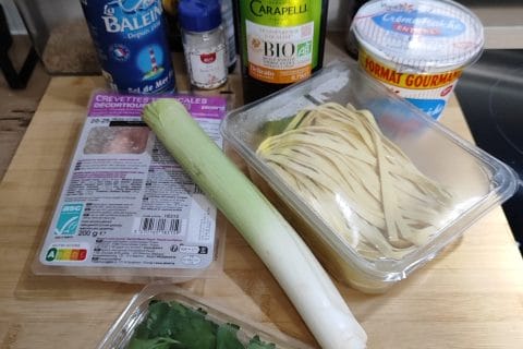 Cliquez pour zoomer ! Linguine aux poireaux et aux crevettes Thermomix par calandrea