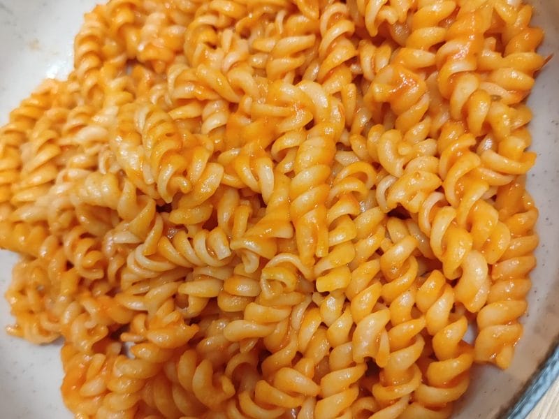 Cliquez pour zoomer ! Pâtes aux tomates et poivrons Thermomix par calandrea