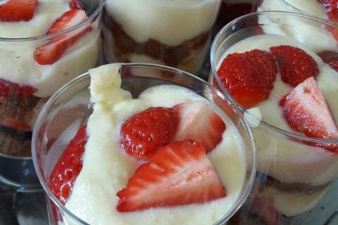 Cliquez pour zoomer ! Tiramisu aux framboises et spéculoos au Thermomix