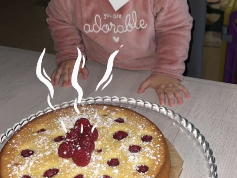 Cliquez pour zoomer ! Gâteau à la ricotta, amandes et framboises Thermomix par Sarah Macchiarola