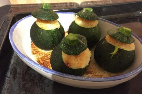 Cliquez pour zoomer ! Courgettes rondes farcies à la ricotta Thermomix par Stasia