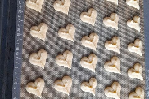 Cliquez pour zoomer ! Sablés à la presse à biscuits Thermomix par frederique_132