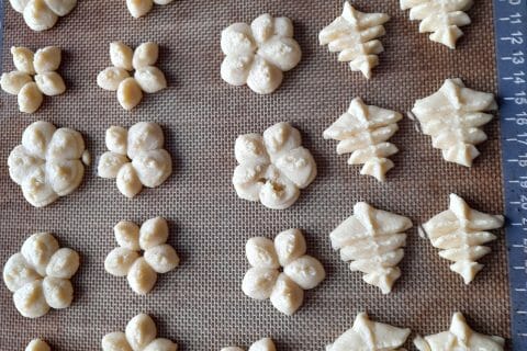 Cliquez pour zoomer ! Sablés à la presse à biscuits Thermomix par frederique_132